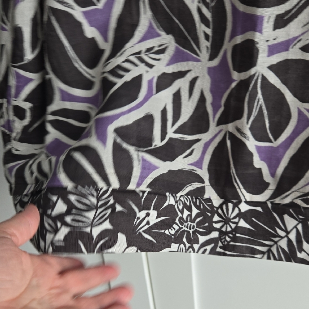 MaxMara Purple and Cream Leaf-Print Short Sleeve Linen Top size 10 - Picture 7 of 9
